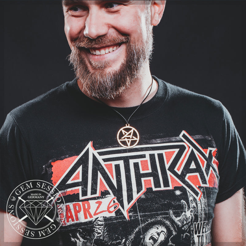 Halskette "PENTATHRAX" (ANTHRAX) aus Schlagzeugbecken (Signature | Upcycling | Messing)