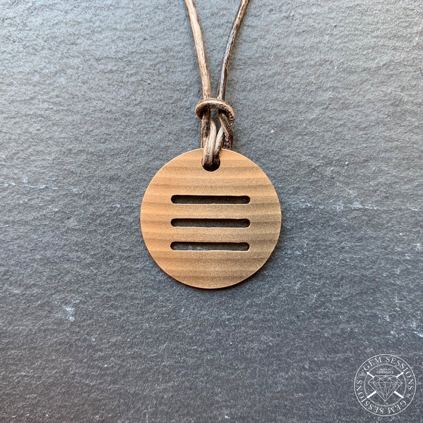 Halskette "EARTH" aus Schlagzeugbecken (Vier Elemente | Upcycling | Bronze)