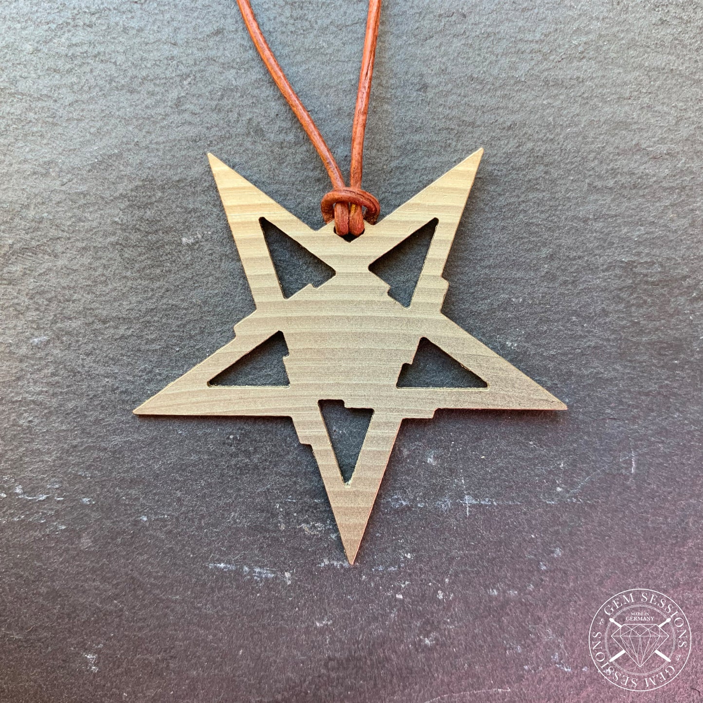 Halskette "PENTOTECH" aus Schlagzeugbecken (Pagan | Upcycling | Bronze)