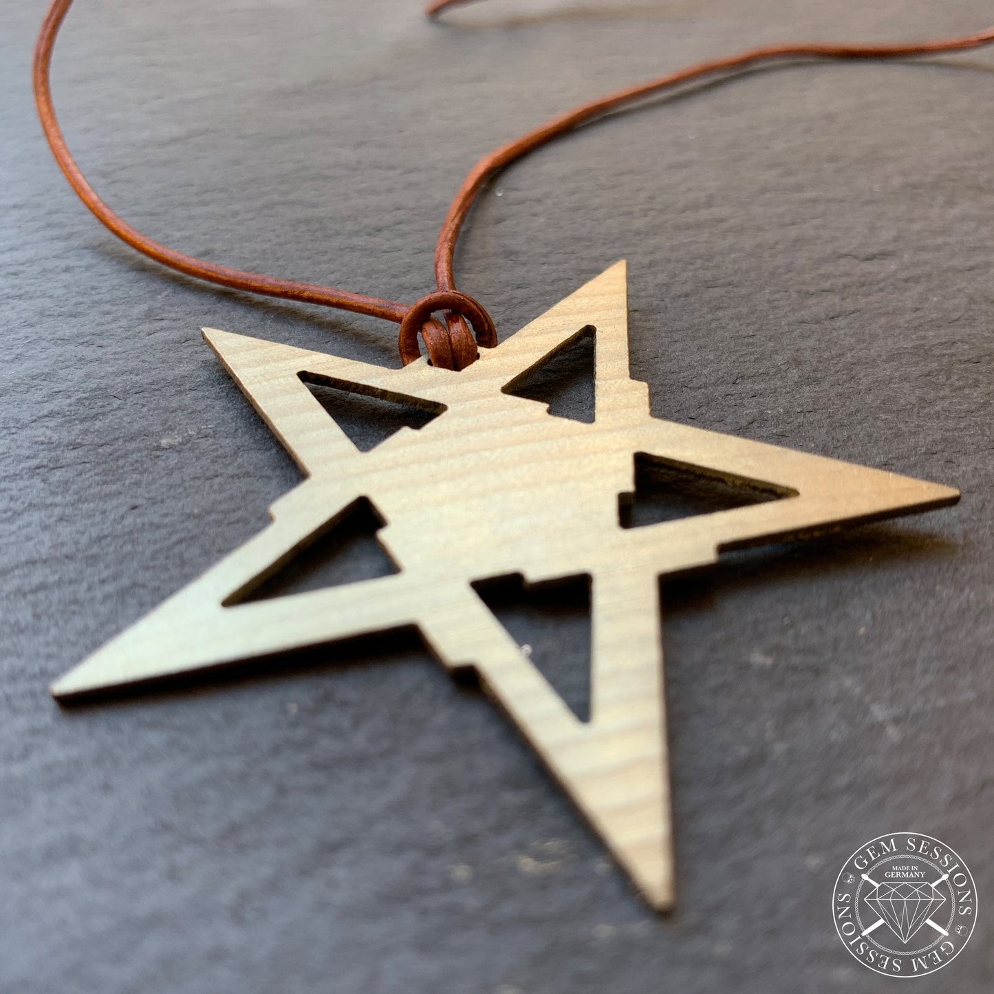 Halskette "PENTOTECH" aus Schlagzeugbecken (Pagan | Upcycling | Bronze)