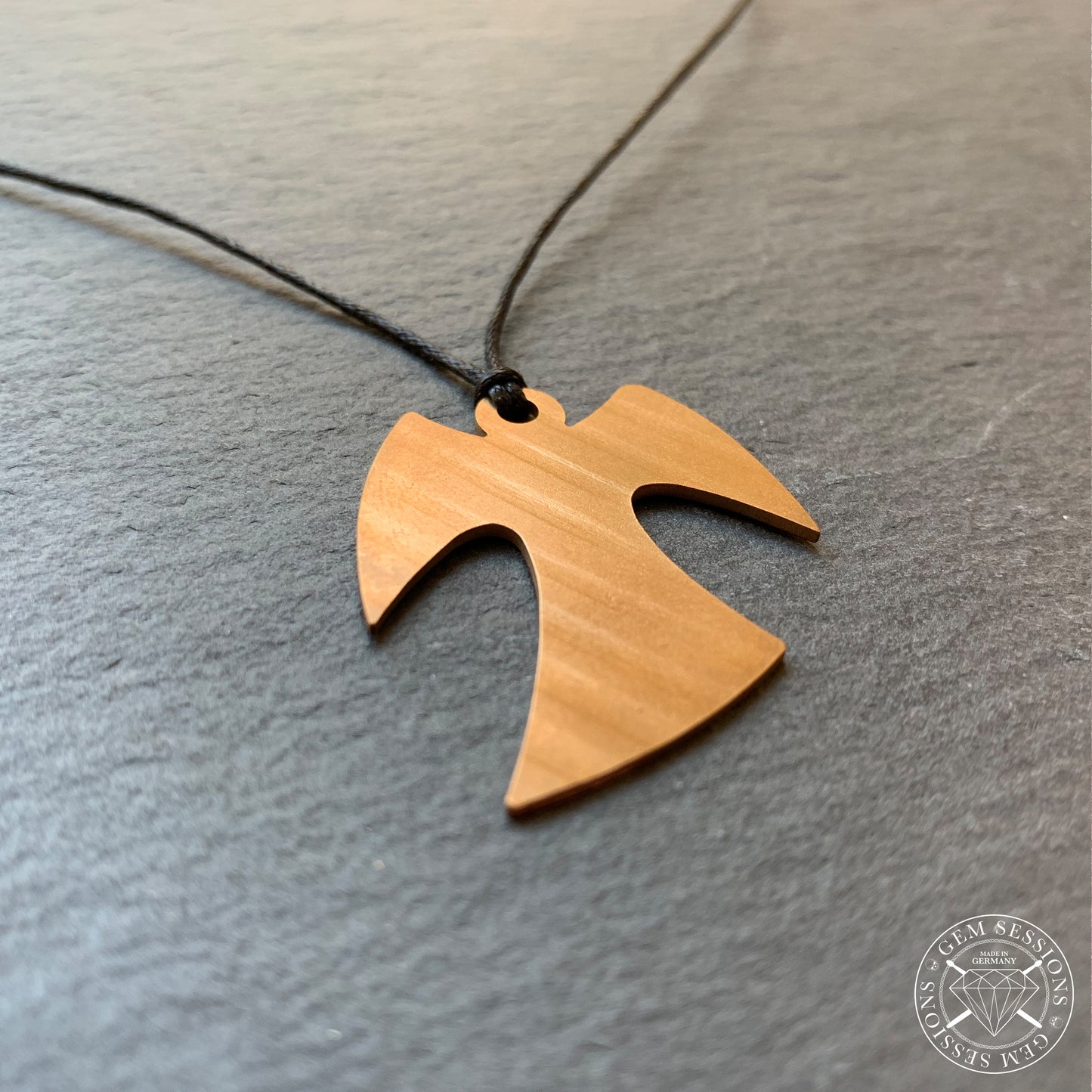 Halskette "ANGELIC" aus Schlagzeugbecken (Saints | Upcycling | Bronze)