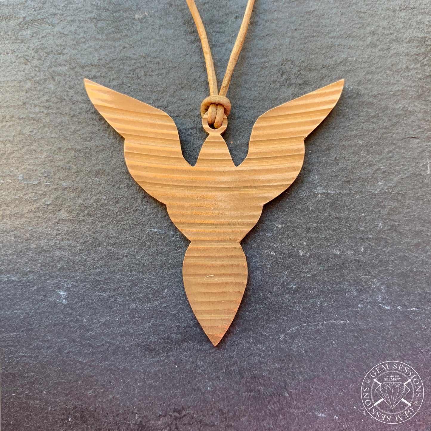 Halskette "CHERUB" aus Schlagzeugbecken (Saints | Upcycling | Bronze)