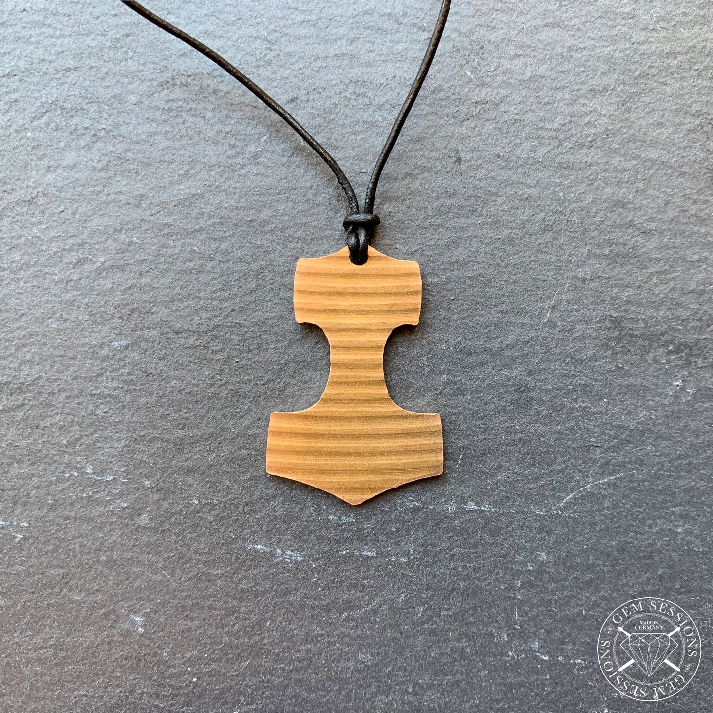 Halskette "RYM" aus Schlagzeugbecken (Pagan | Upcycling | Bronze)