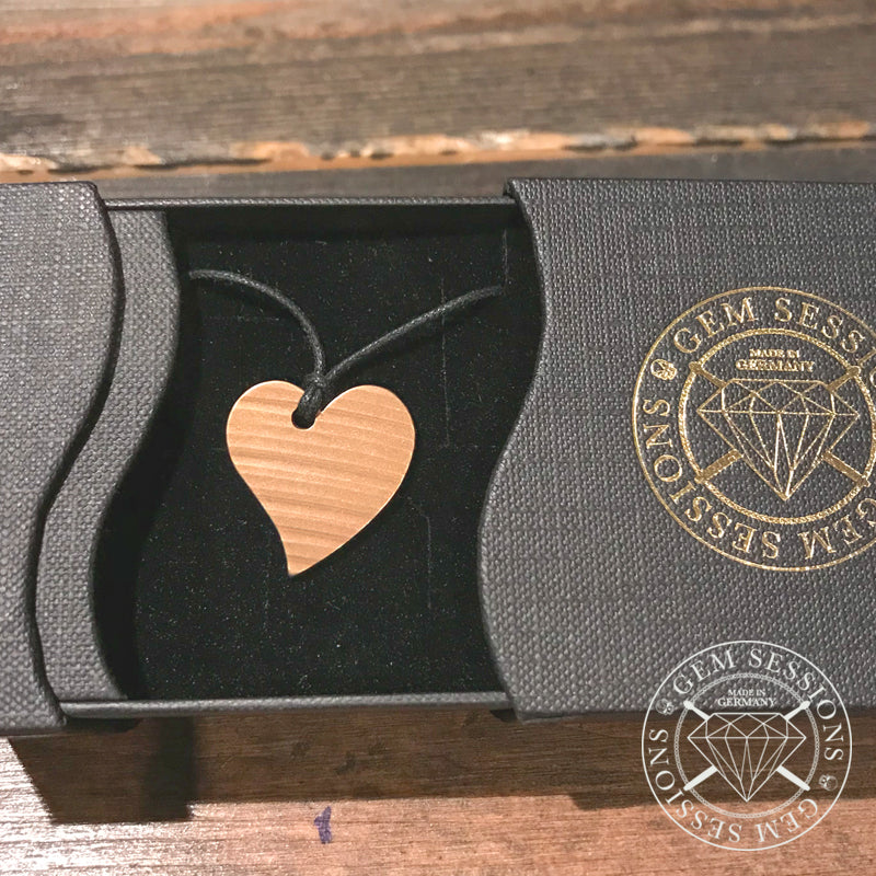 Halskette "CORAZON" aus Schlagzeugbecken (Individuals | Upcycling | Bronze)